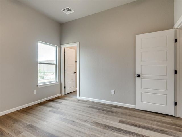 3724 SW SW 27th Place, Oklahoma City, OK 73108