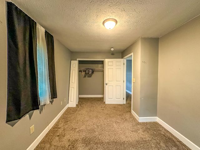 391 Line Creek Road, Lily, KY 40740