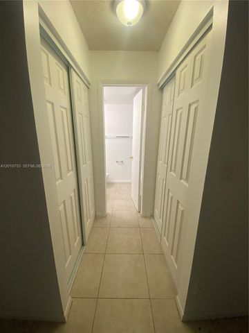 3410 Foxcroft Rd 206, Miramar, FL 33025