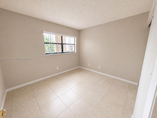 3410 Foxcroft Rd 206, Miramar, FL 33025