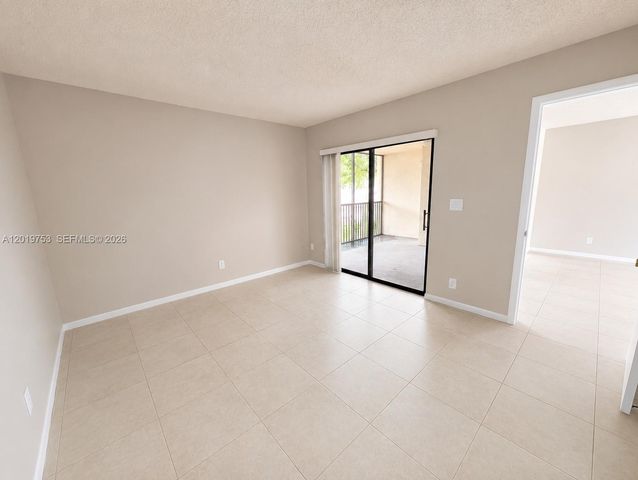 3410 Foxcroft Rd 206, Miramar, FL 33025