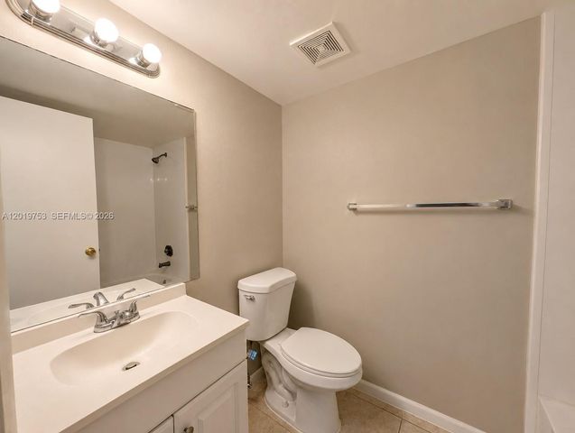 3410 Foxcroft Rd 206, Miramar, FL 33025