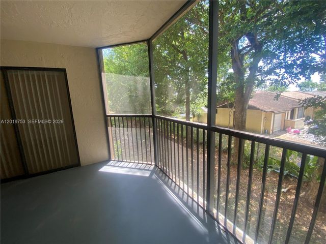 3410 Foxcroft Rd 206, Miramar, FL 33025