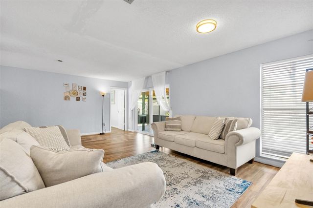 128 EUCLID AVENUE, Seffner, FL 33584