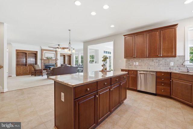 13060 QUEEN CHAPEL RD, Woodbridge, VA 22193