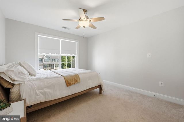 13060 QUEEN CHAPEL RD, Woodbridge, VA 22193