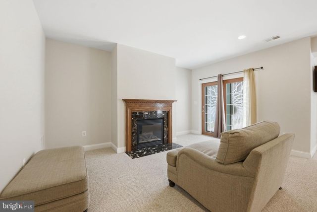 13060 QUEEN CHAPEL RD, Woodbridge, VA 22193