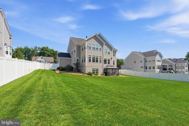 13060 QUEEN CHAPEL RD, Woodbridge, VA 22193