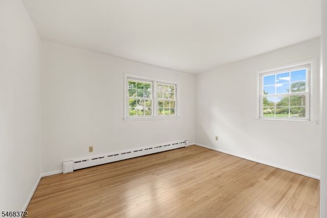 9 Fieldhedge Dr, Hillsborough Twp., NJ 08844