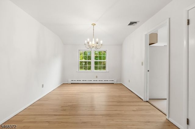 9 Fieldhedge Dr, Hillsborough Twp., NJ 08844
