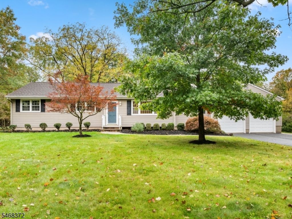 9 Fieldhedge Dr, Hillsborough Twp., NJ 08844 — photo 2