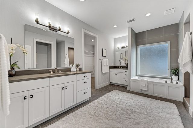 11391 Mtn Spring Drive, Fayetteville, AR 72701