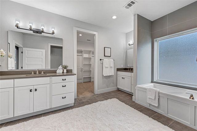 11391 Mtn Spring Drive, Fayetteville, AR 72701