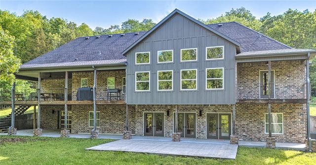 11391 Mtn Spring Drive, Fayetteville, AR 72701