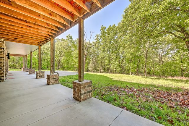 11391 Mtn Spring Drive, Fayetteville, AR 72701
