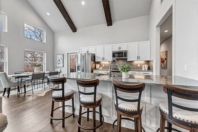 11391 Mtn Spring Drive, Fayetteville, AR 72701