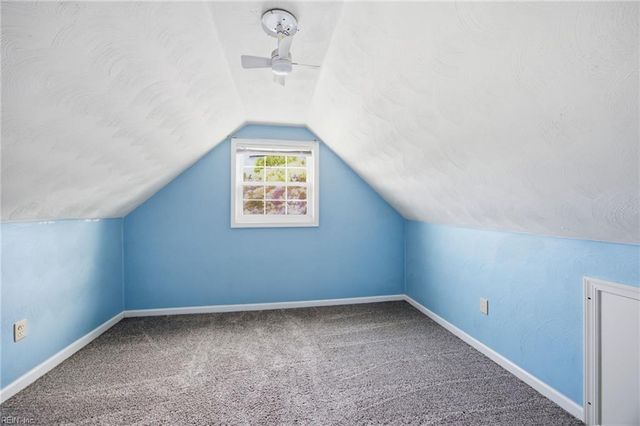 4813 Lonewillow LN, Virginia Beach, VA 23455