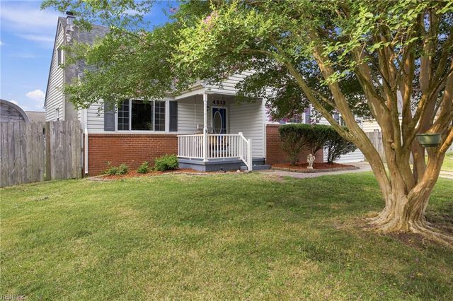 4813 Lonewillow LN, Virginia Beach, VA 23455