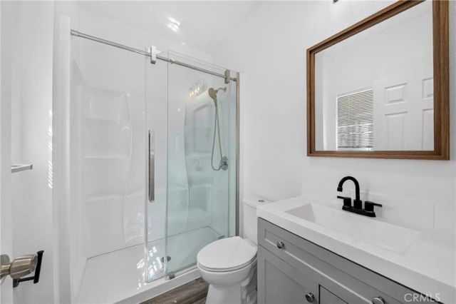 1302 W 35th, Los Angeles, CA 90007