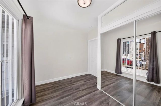 1302 W 35th, Los Angeles, CA 90007