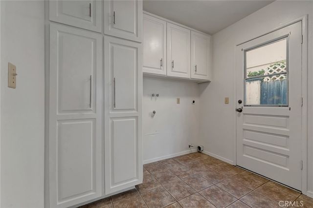 3812 Salem, Irvine, CA 92614
