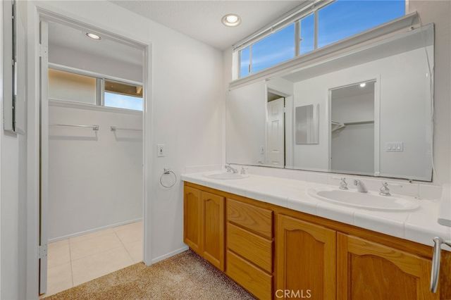 3812 Salem, Irvine, CA 92614