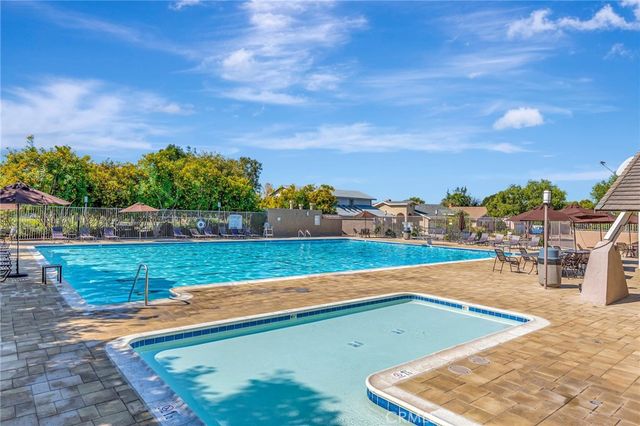 3812 Salem, Irvine, CA 92614