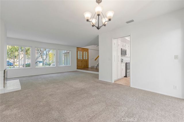 3812 Salem, Irvine, CA 92614