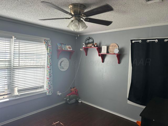 934 Elmore Street, Borger, TX 79007