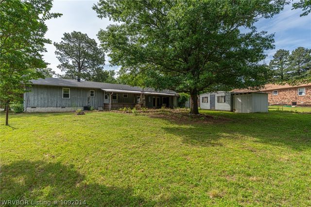 3 Hilltop Place, Van Buren, AR 72956