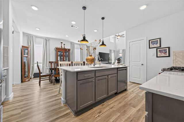 21640 Alberta Forest Circle, Magnolia, TX 77355