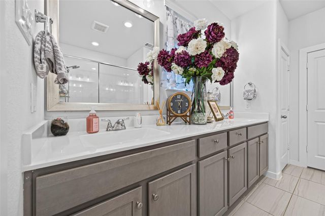 21640 Alberta Forest Circle, Magnolia, TX 77355