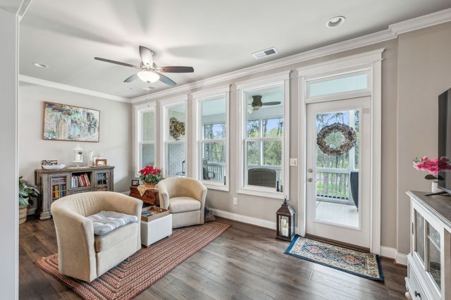 5004 Harbor Reserve Cv, Hermitage, TN 37076