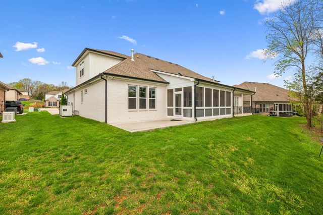 5004 Harbor Reserve Cv, Hermitage, TN 37076