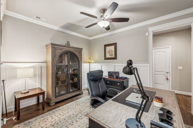5004 Harbor Reserve Cv, Hermitage, TN 37076