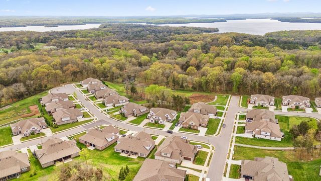 5004 Harbor Reserve Cv, Hermitage, TN 37076