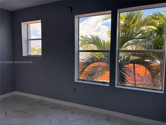 1027 Pennsylvania Ave 302, Miami Beach, FL 33139