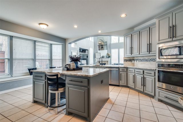6104 Grand Meadow Lane, Flower Mound, TX 75028
