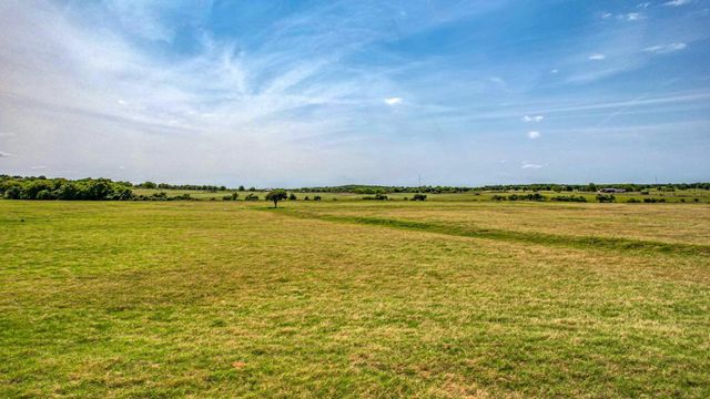 1500 Cottonwood Trail, Poolville, TX 76487
