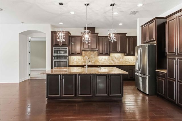 11009 CHARMWOOD DRIVE, Riverview, FL 33569