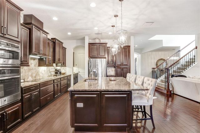 11009 CHARMWOOD DRIVE, Riverview, FL 33569