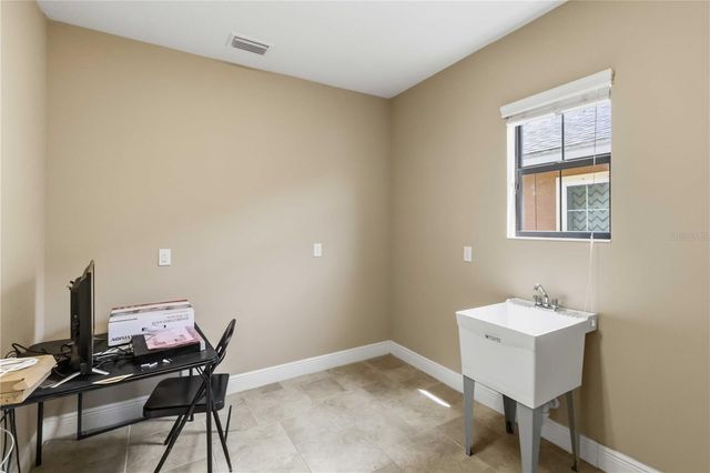 11009 CHARMWOOD DRIVE, Riverview, FL 33569