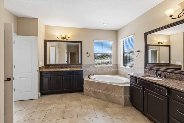 11009 CHARMWOOD DRIVE, Riverview, FL 33569