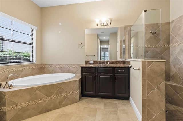 11009 CHARMWOOD DRIVE, Riverview, FL 33569