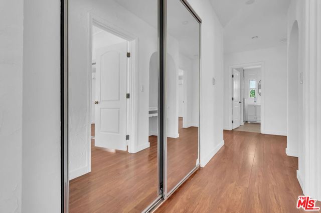 8300 Blackburn Avenue, Los Angeles, CA 90048