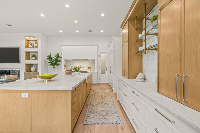 2203 King Fisher Drive, Westlake, TX 76262