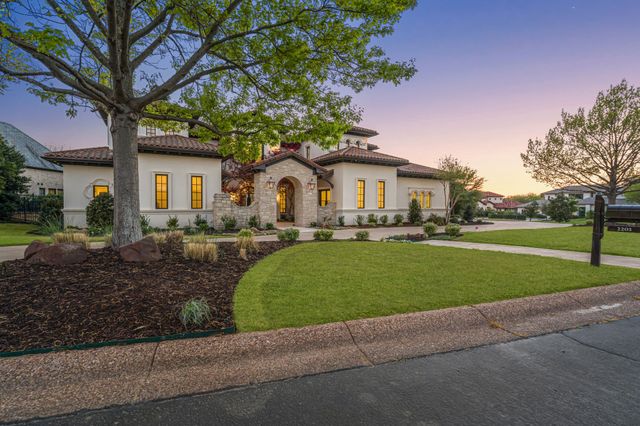 2203 King Fisher Drive, Westlake, TX 76262