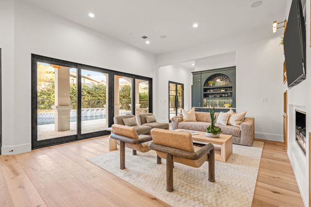 2203 King Fisher Drive, Westlake, TX 76262