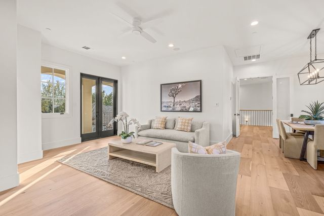 2203 King Fisher Drive, Westlake, TX 76262