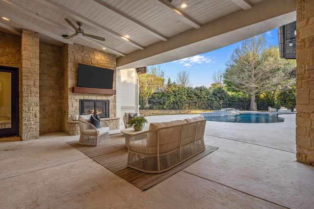 2203 King Fisher Drive, Westlake, TX 76262